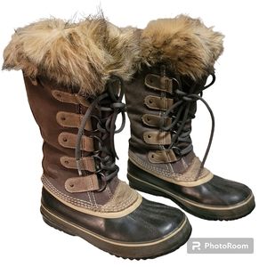 Sorel JOAN OF ARCTIC Suede Boots size 8 brown and tan